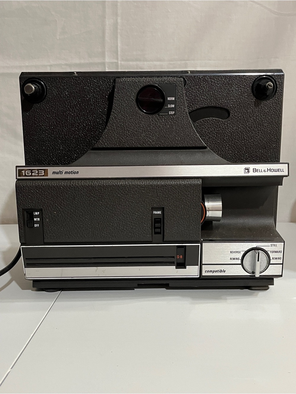 1623 Multi Motion Projector - Black